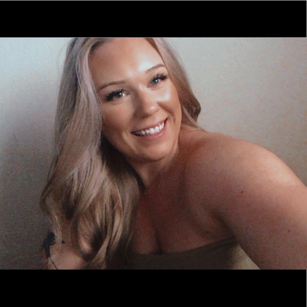Meet your Posher, Rachel
